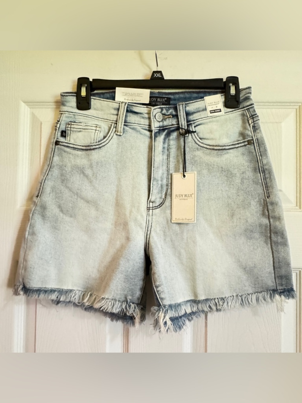 Judy Blue New Size M Light Wash High Waist Fray Hem Cut Off Dad Jean Shorts